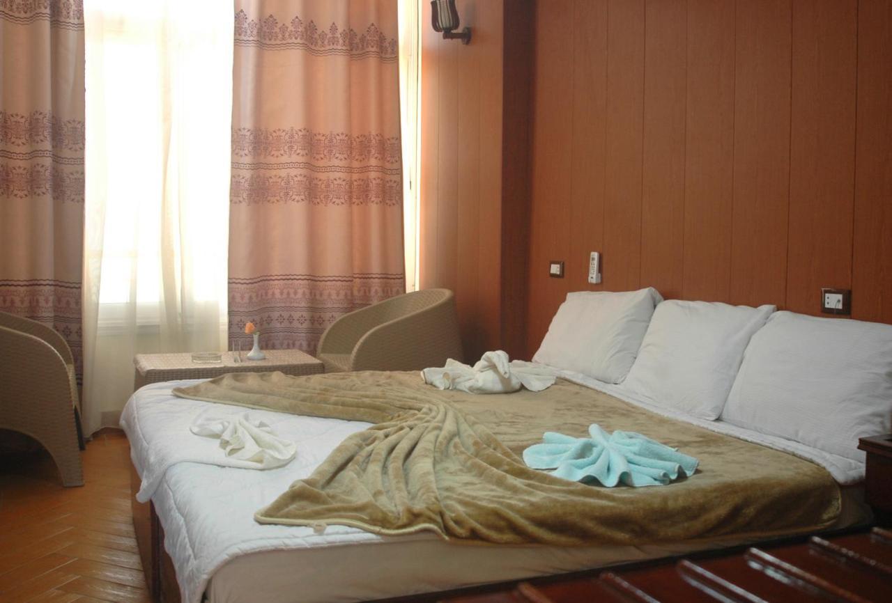 Arous El Bahr Hotel Matrouh Mersa Matruh Bagian luar foto